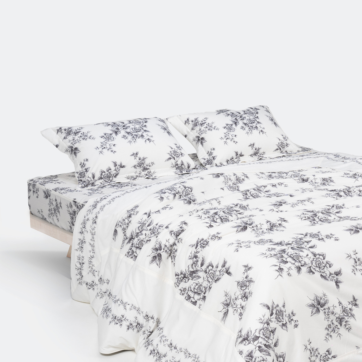 set-ga-chun-chan-dau-giuong